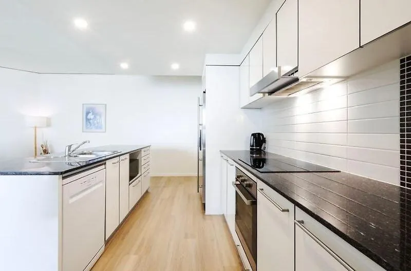 High Floor Ocean View Apartment - Sierra Broadbeach Gold Coast